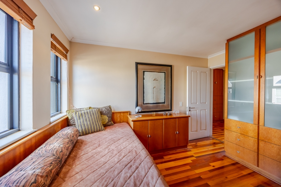 2 Bedroom Property for Sale in Lagoon Beach Western Cape